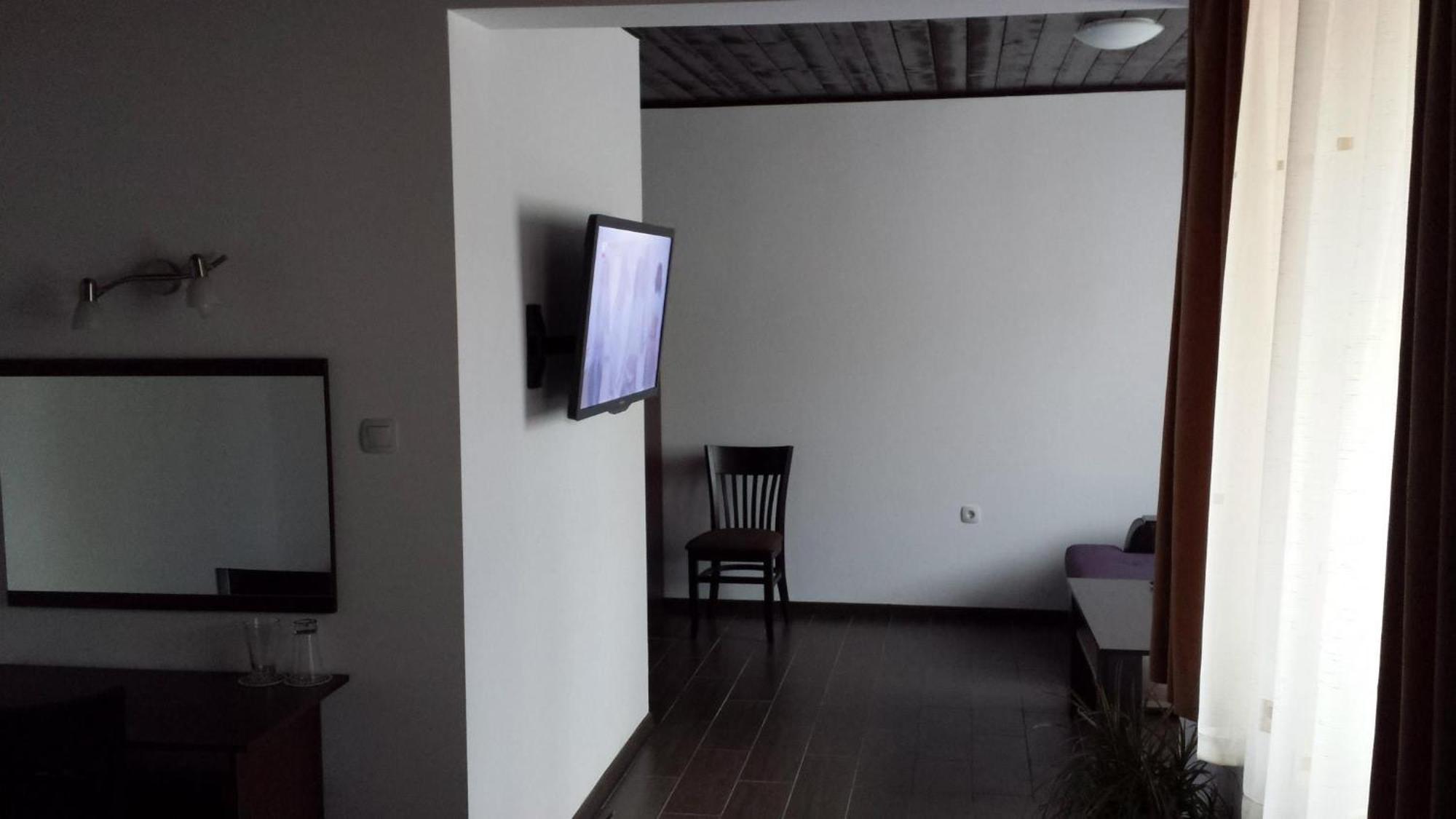 Hotel Kiprovets Chiprovtsi 外观 照片